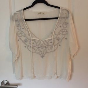 Abercrombie & Fitch Embroidered Angel Top